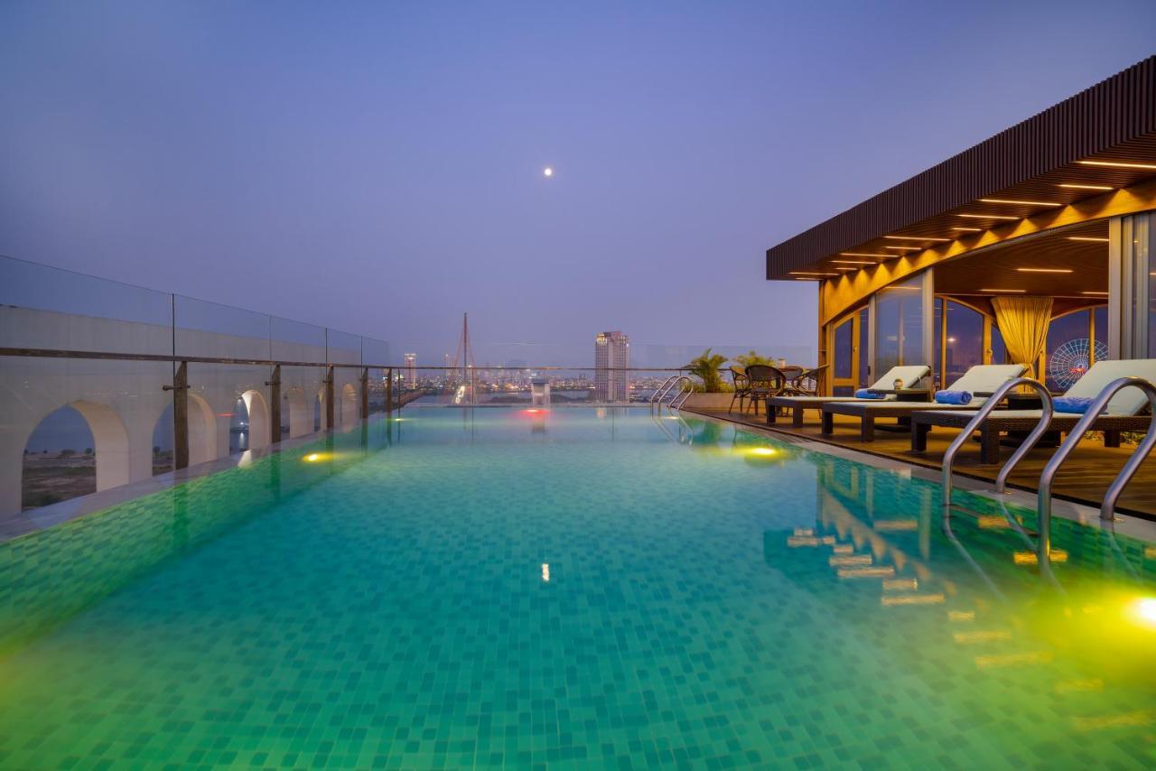 Gold Plaza Hotel دا نانغ المظهر الخارجي الصورة